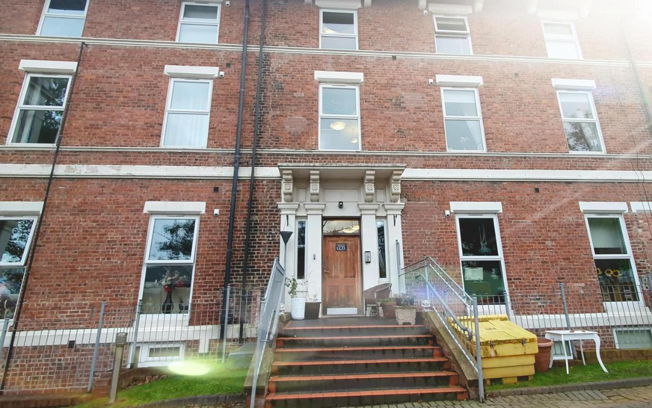 Luxury Spacious 2 Bed Apartment Free Ample Parking Sunderland  Buitenkant foto