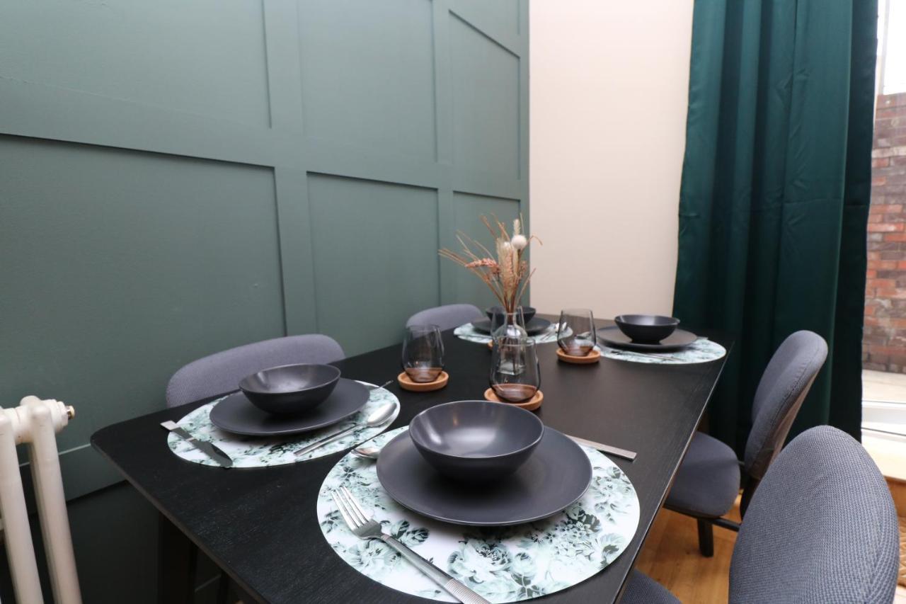 Luxury Spacious 2 Bed Apartment Free Ample Parking Sunderland  Buitenkant foto